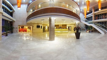 Holiday Inn Express Dongli 9/40