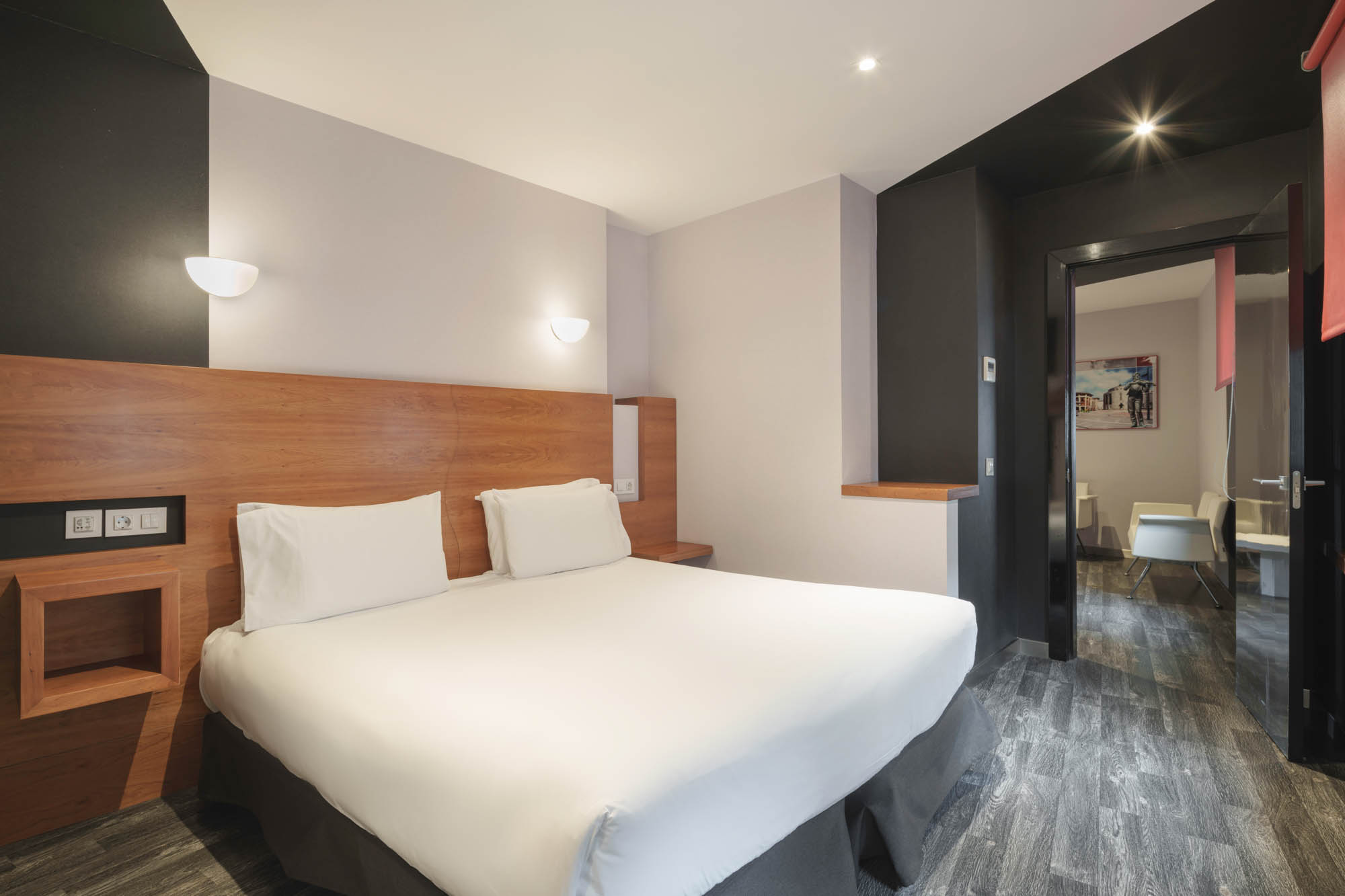 Superior, Single, Double or Twin Bed