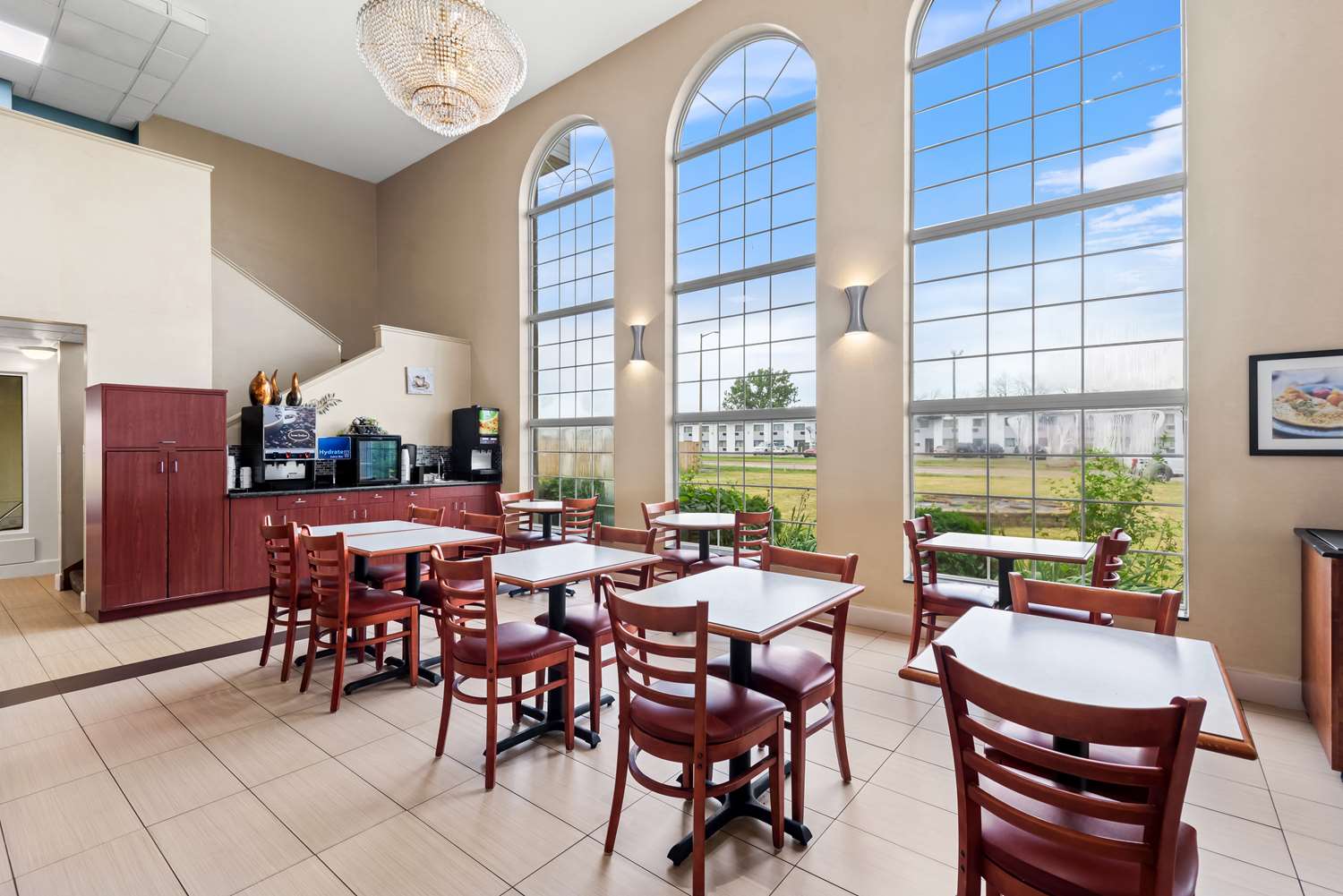 Best Western Airport Inn 30/39