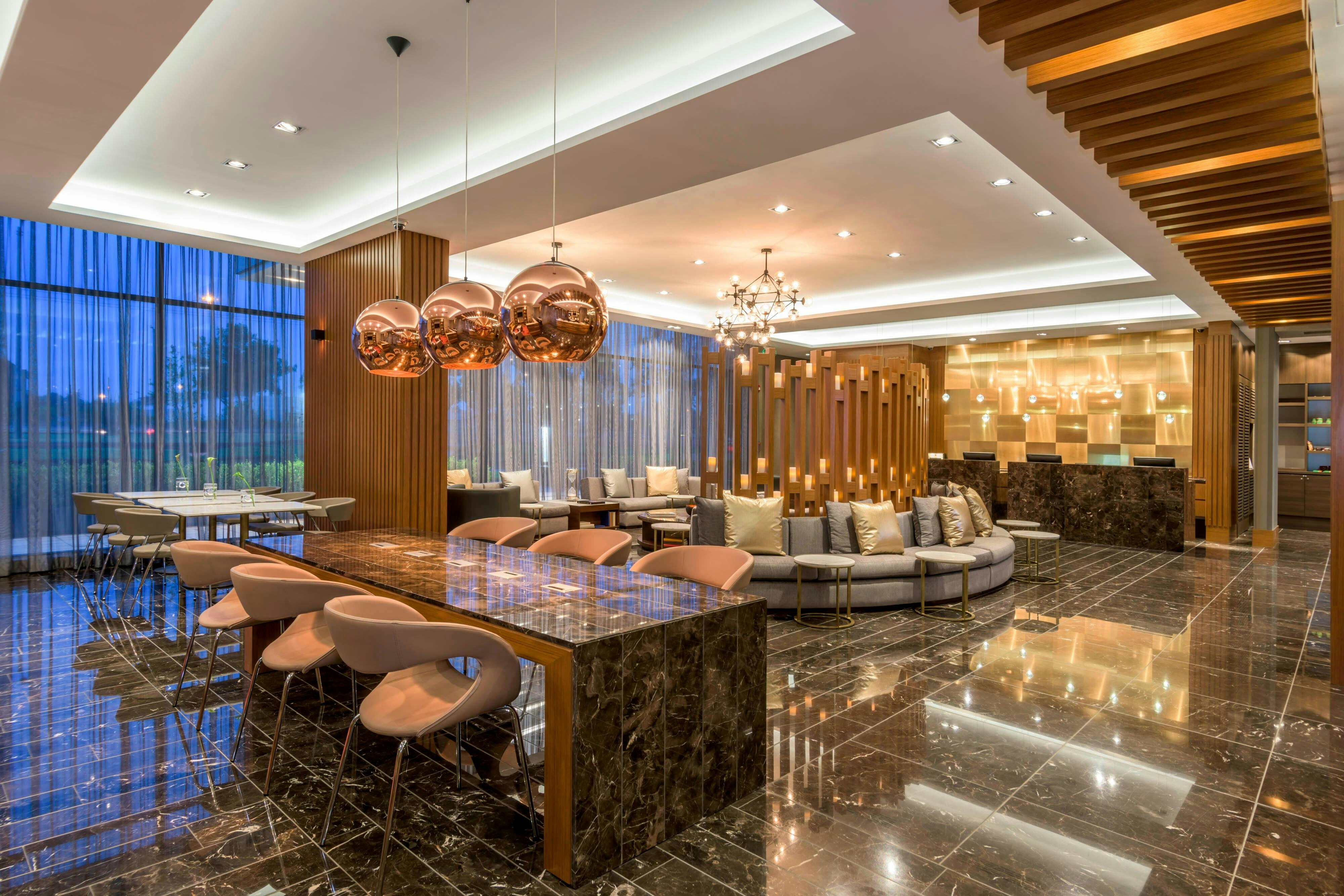 Courtyard By Marriott Bogota Airport 9/65