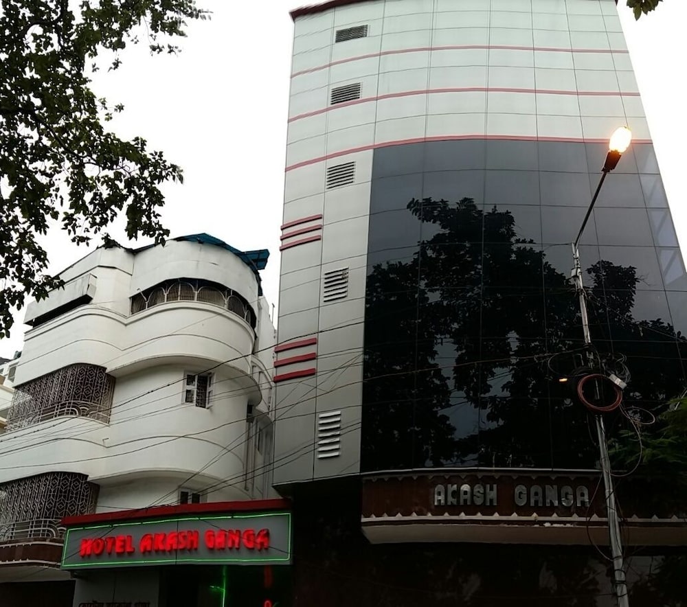 Akash Ganga Hotel 3/48