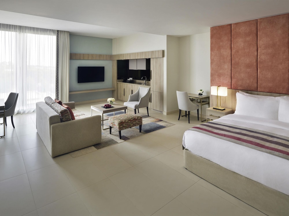 موفنبيك التحلية جدة(Movenpick Hotel Tahlia Jeddah) 23/73