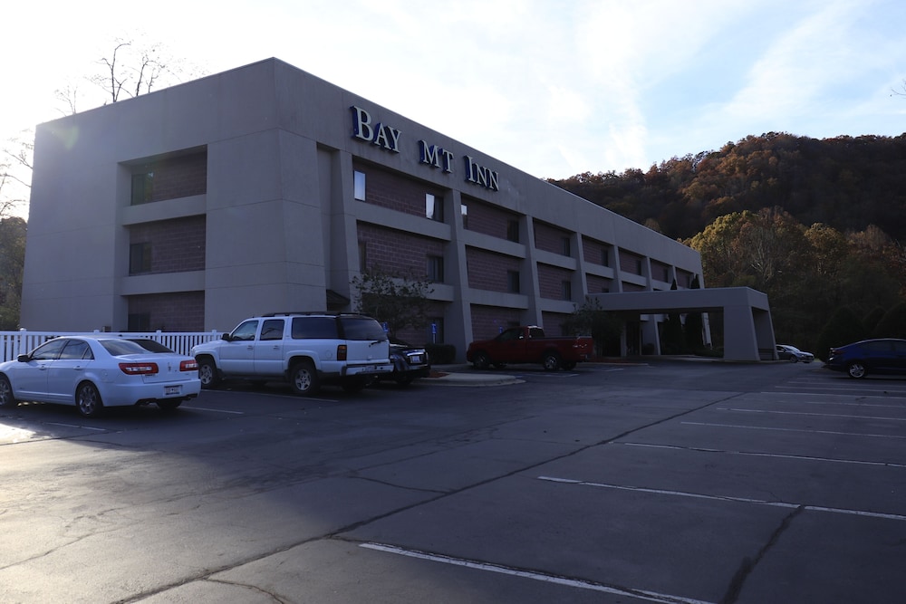 Bay Mountain Inn Cherokee Smoky Mountains 33/45