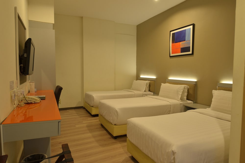 Abell Hotel Kuching 12/50