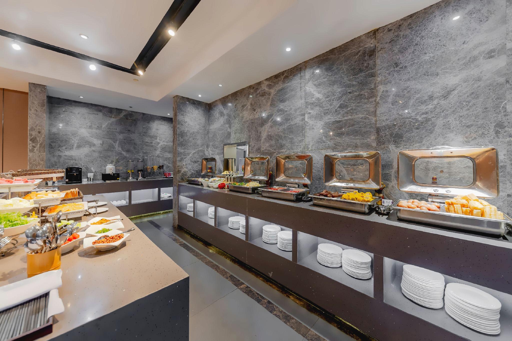 Yitel (Shanghai Hongqiao Linkong Industrial Park, Songhong Road Metro Station) 43/50