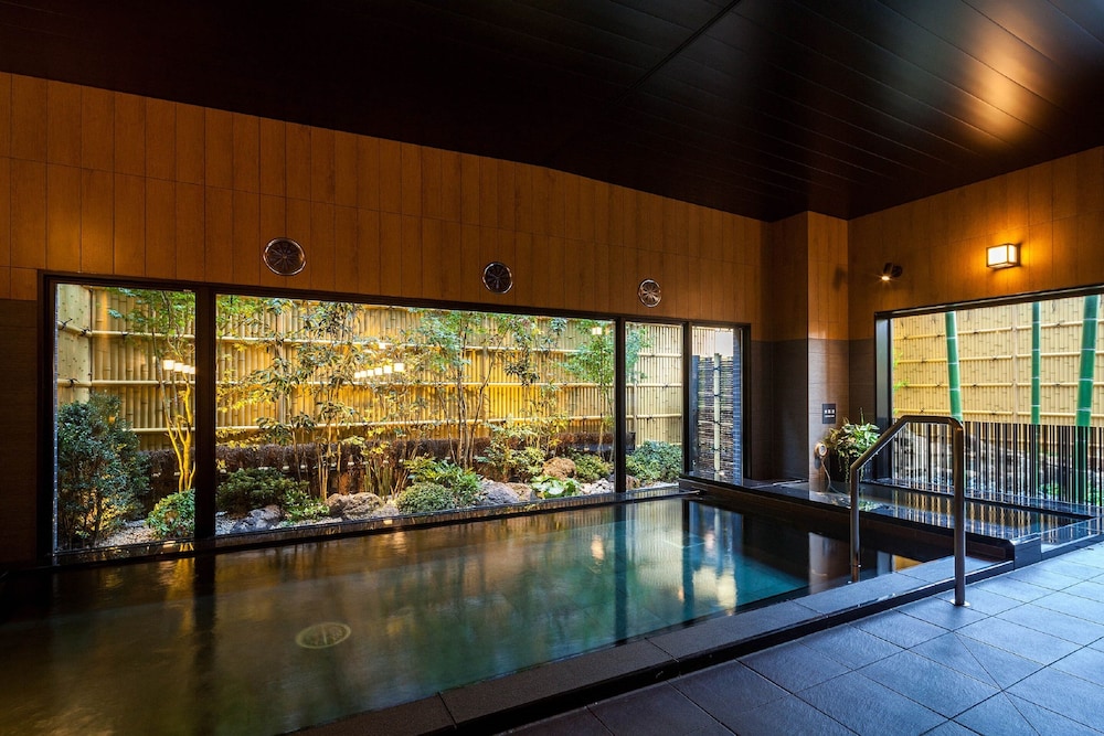Hotel Route-Inn Tsuyama Ekimae 21/26