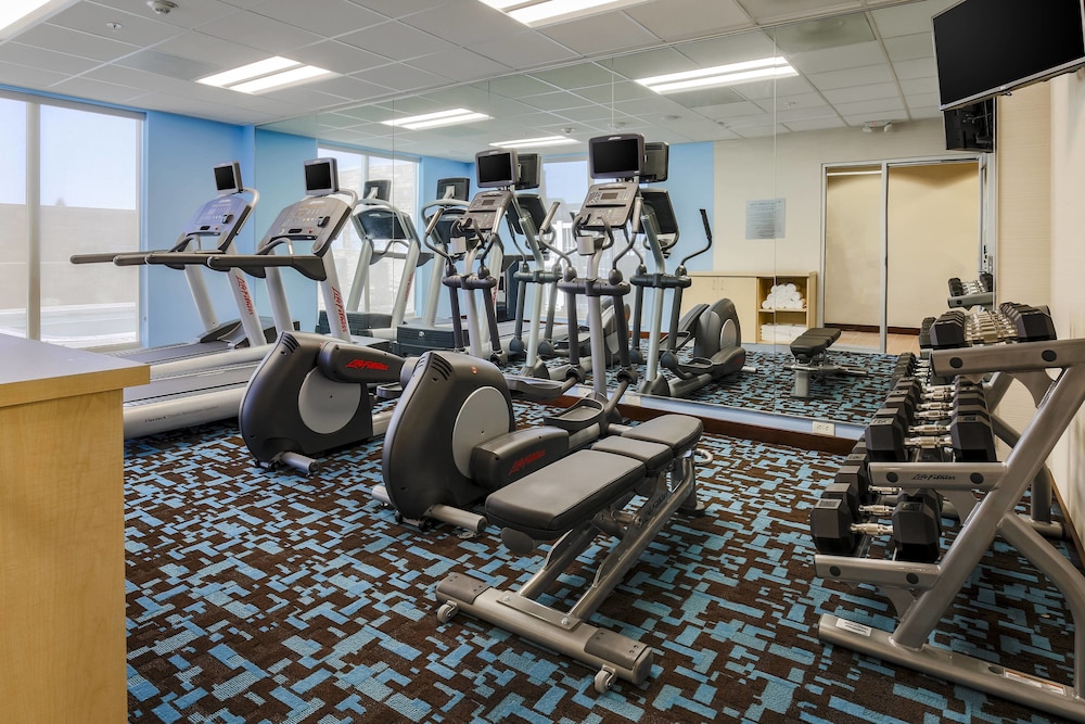 FAIRFIELD INN & SUITES PECOS 19/41
