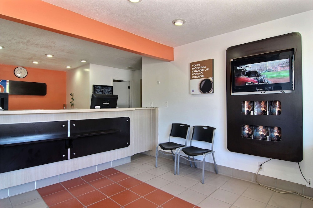Motel6 Carlsbad, NM 8/47