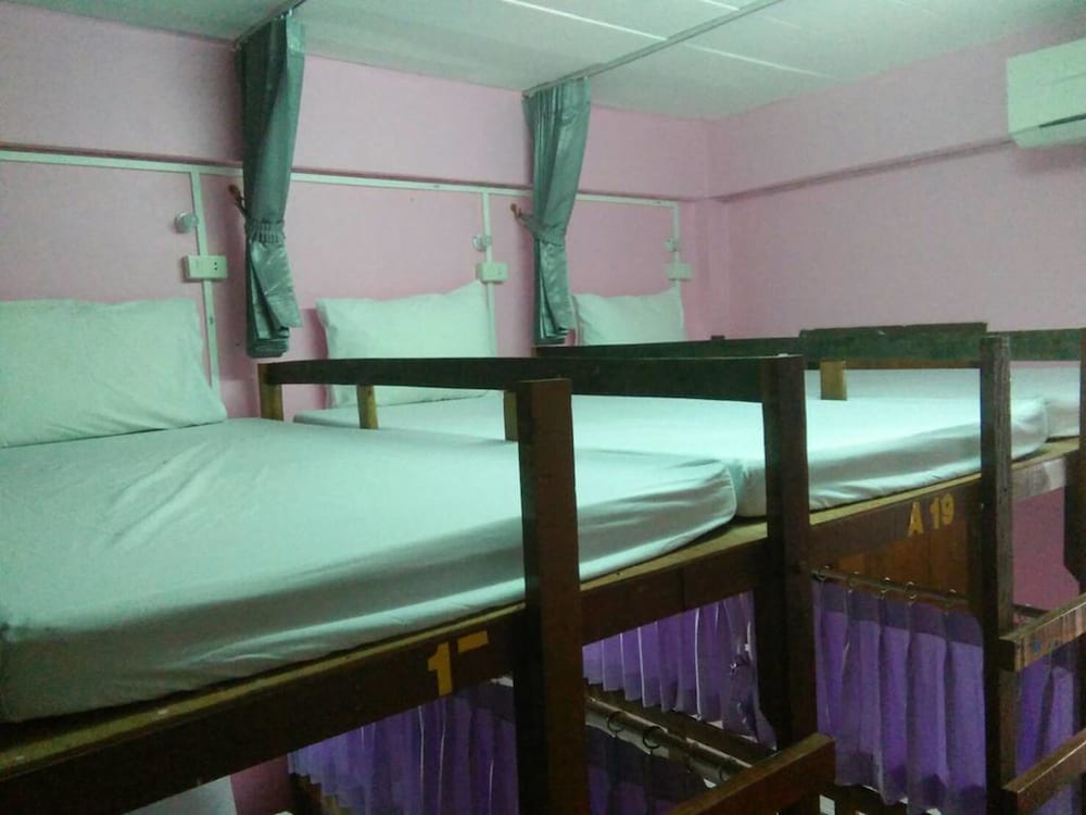 Lucky Homestay 7/20
