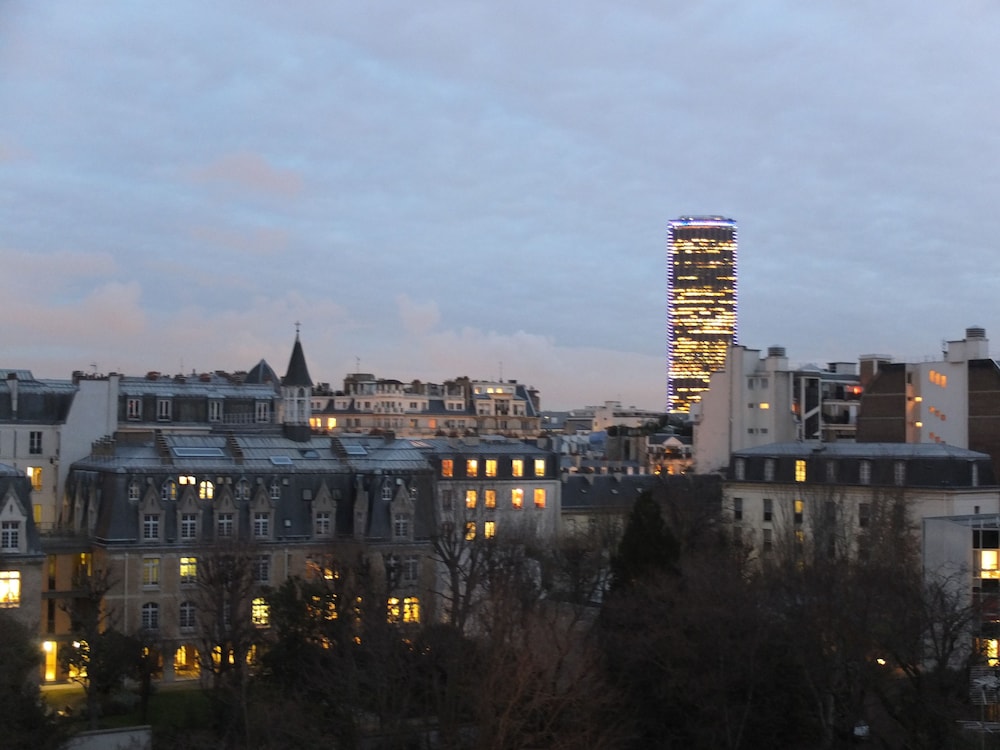 VILLA SAXE EIFFEL 63/69