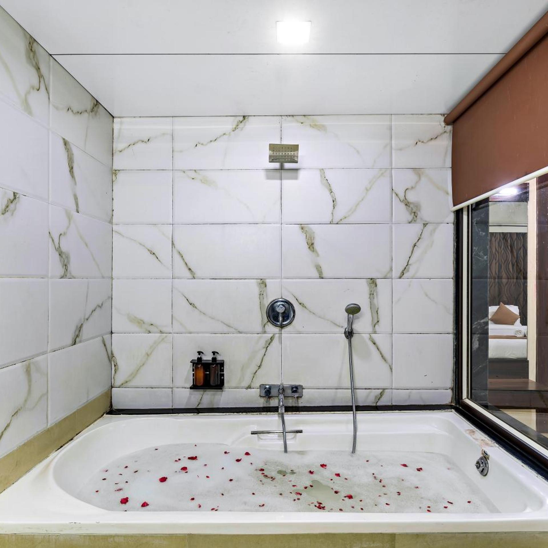 Krushnai Resort 38/42