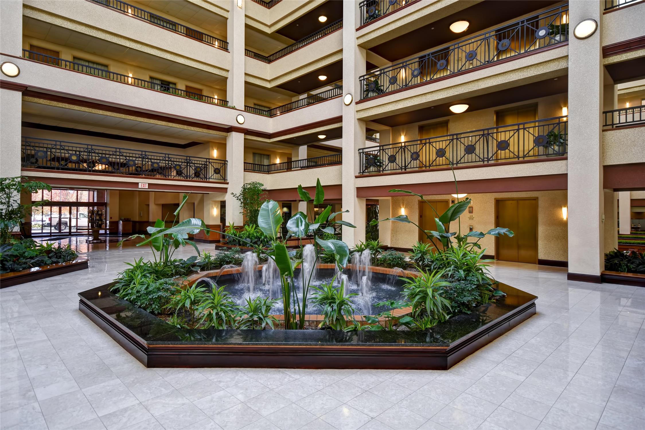 Embassy Suites by Hilton Lexington UK Coldstream 14/66