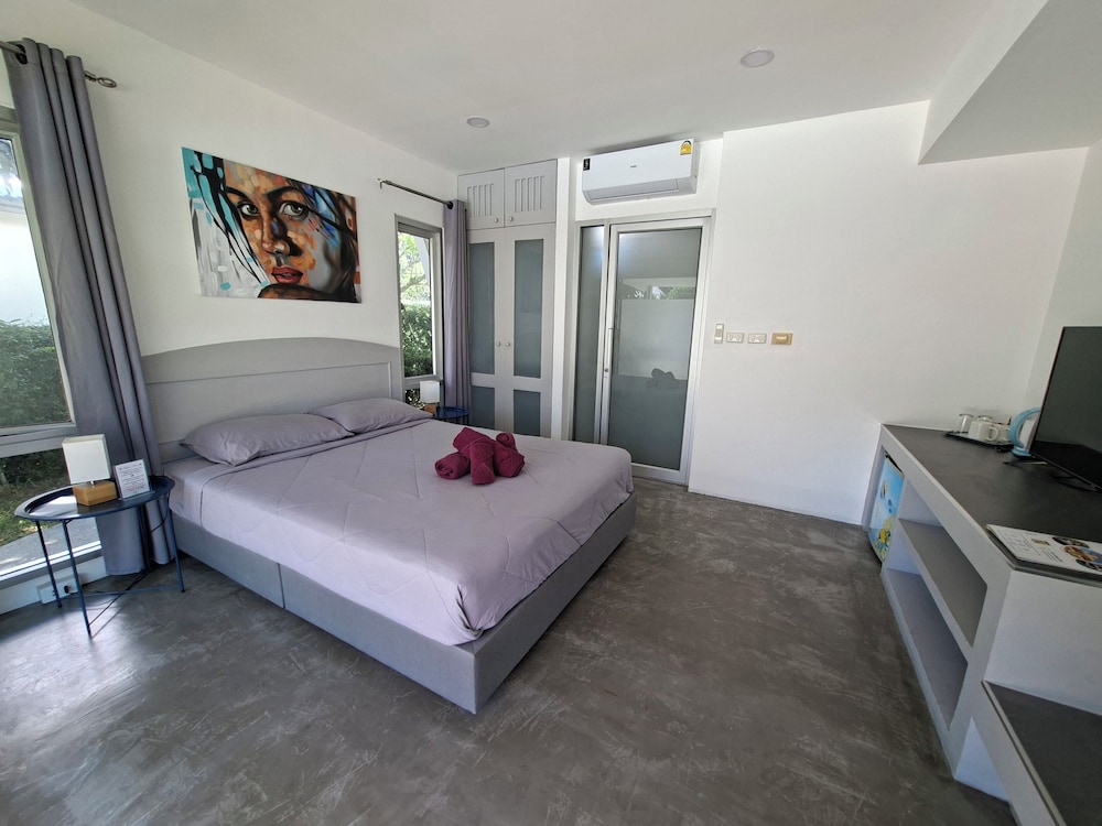 Thiptara Resort 6/50