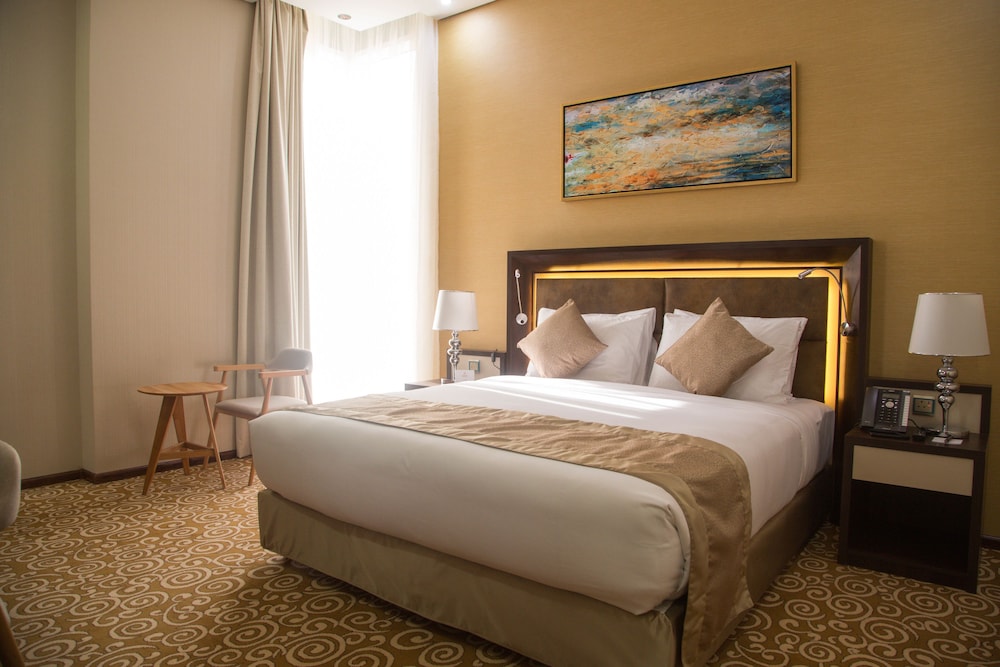 فندق كراون روز(Crown Rose hotel) 18/53