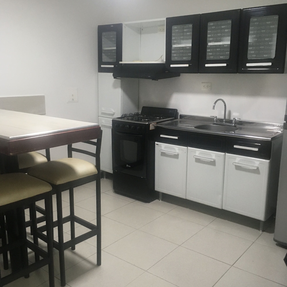 Ayenda 1043 Apartahotel Kafir 55/59