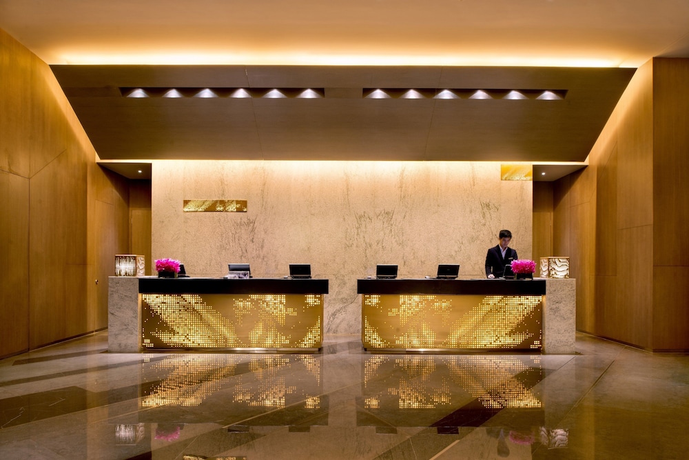 Lobby at Hyatt Regency Suzhou, SUZHOU