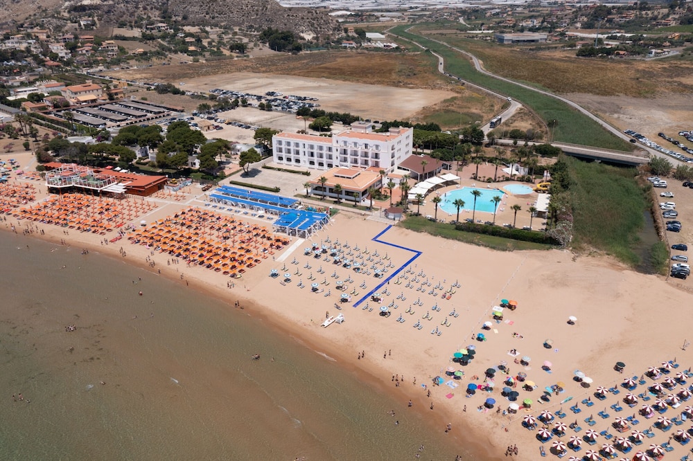 Hotel Baia d'Oro 43/55