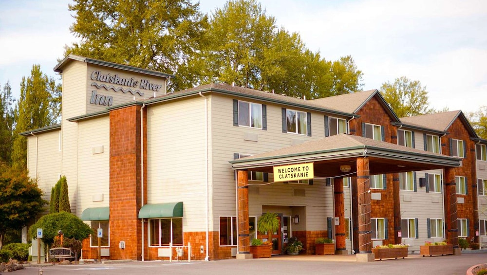 Clatskanie River Inn 2/49