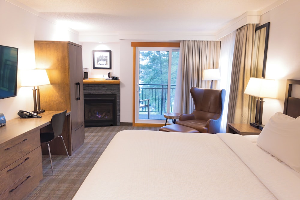 Pyramid Lake Resort 48/48