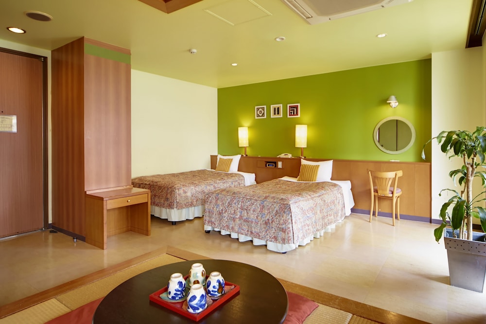 Hotel Sun Palace Kyuyokan 31/72