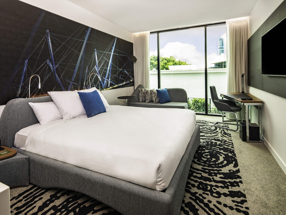 N ROOM, STANDARD, KING BED