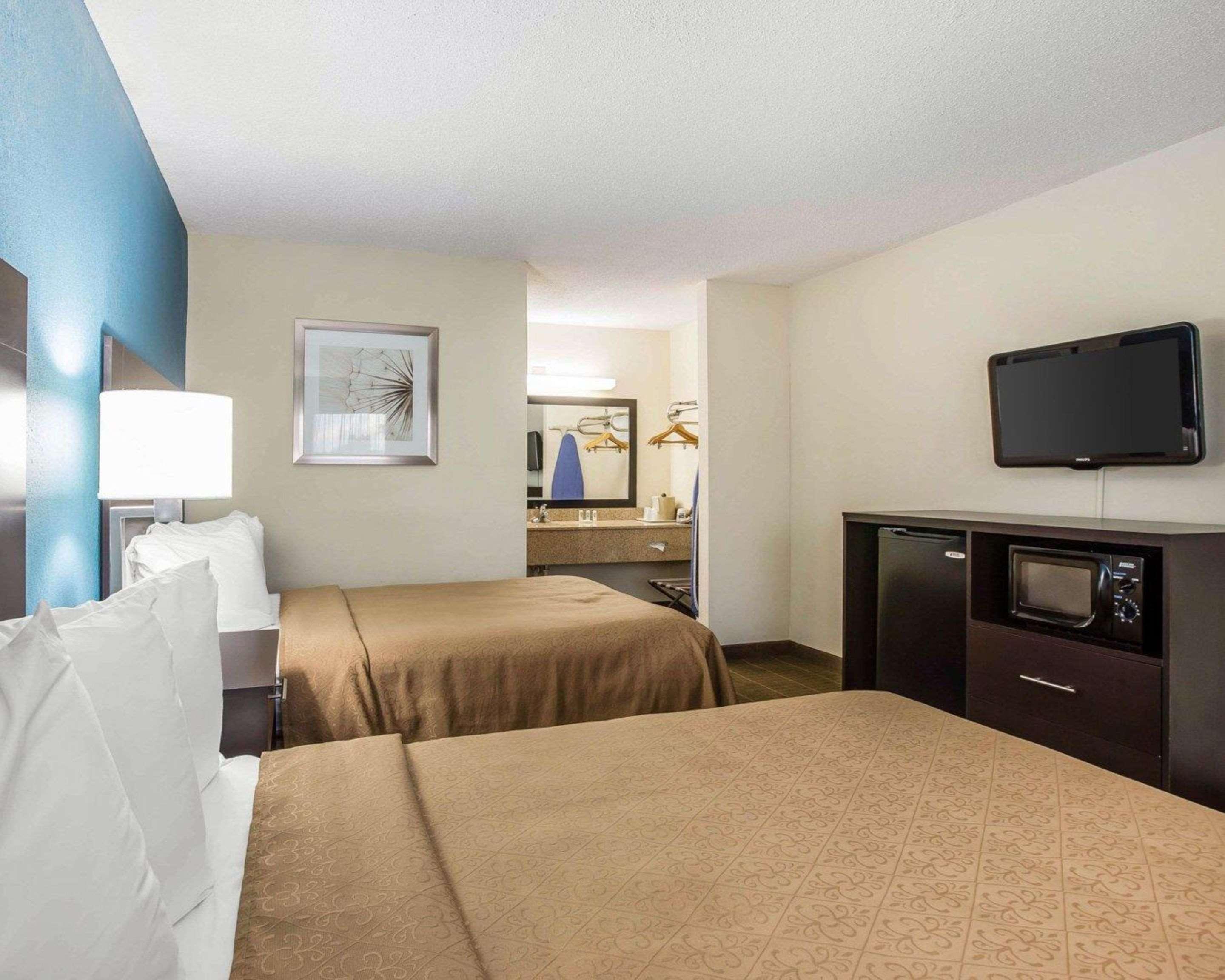ROOM, 2 QUEEN BEDS