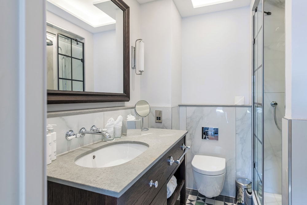Righ Residences 35/38