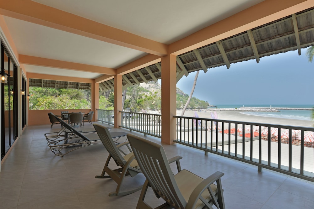 Anantasila Beach Resort Hua Hin 42/77