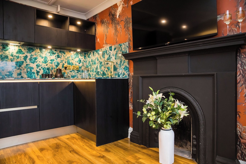 The Burgoyne Hotel 7/50