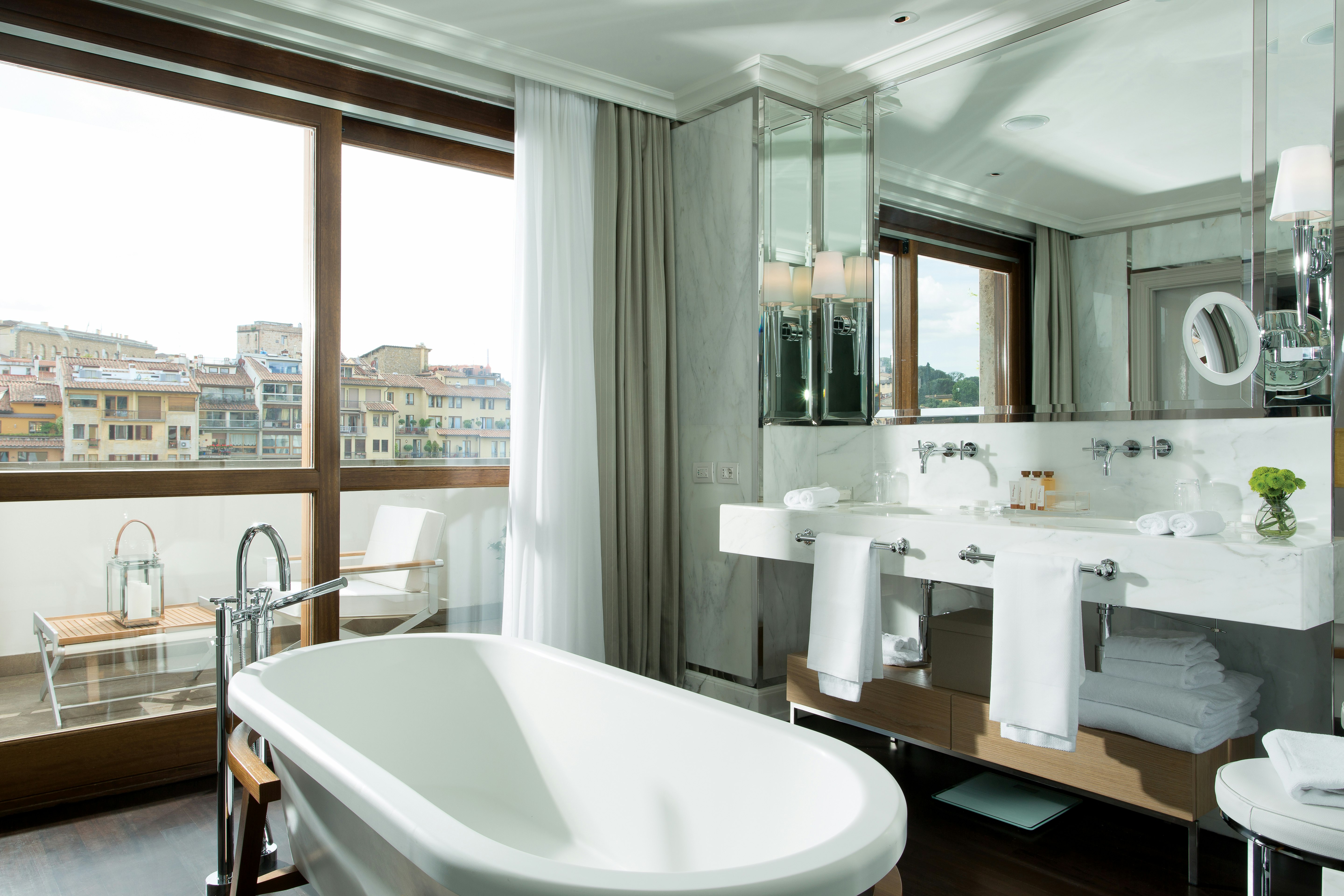 Suite, Ponte Vecchio View