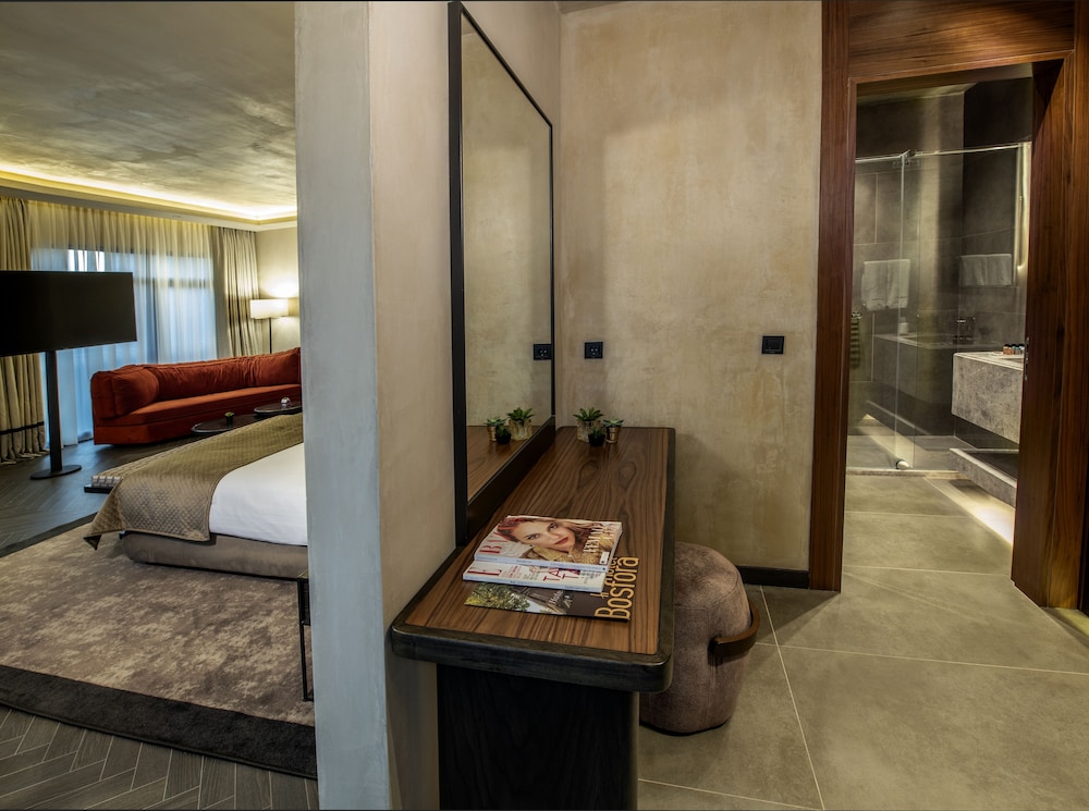 Hotel Bosfora Plus 25/26