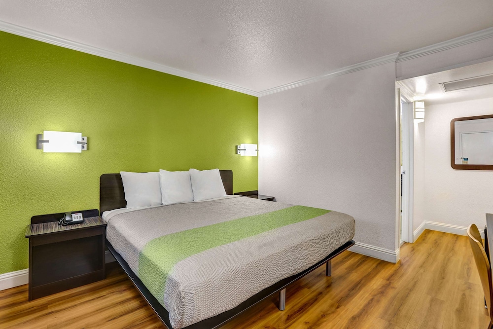 Motel6 King City, CA 28/41
