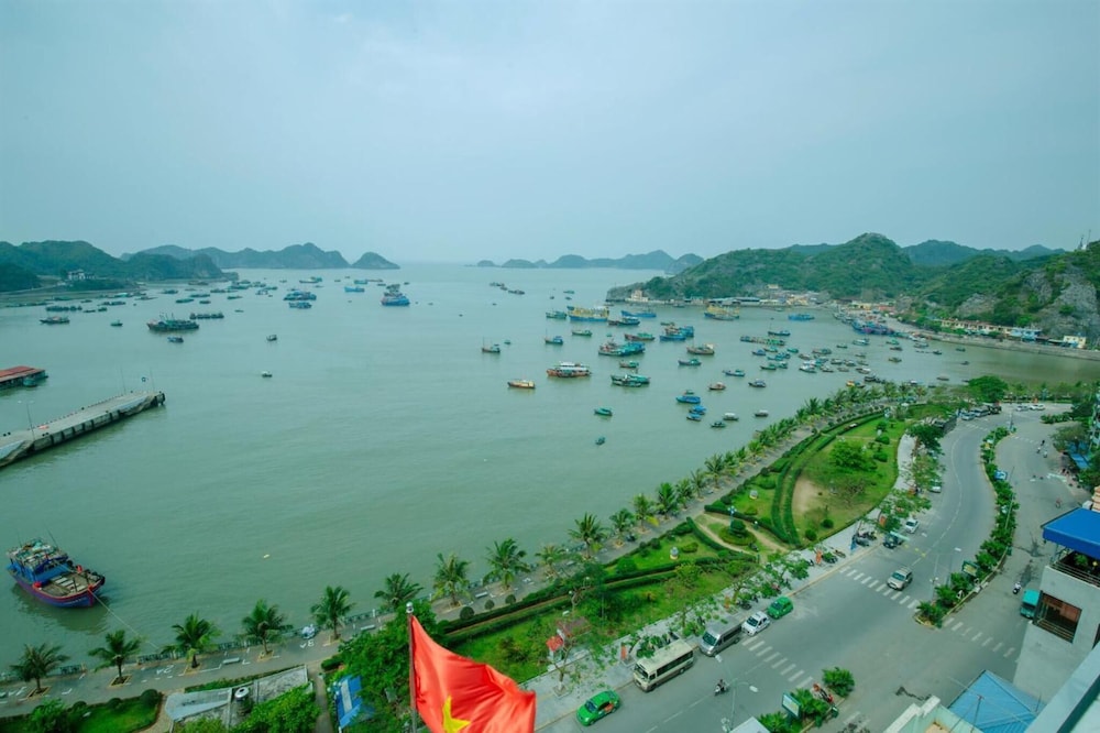 My Ngoc Hotel Catba 43/45