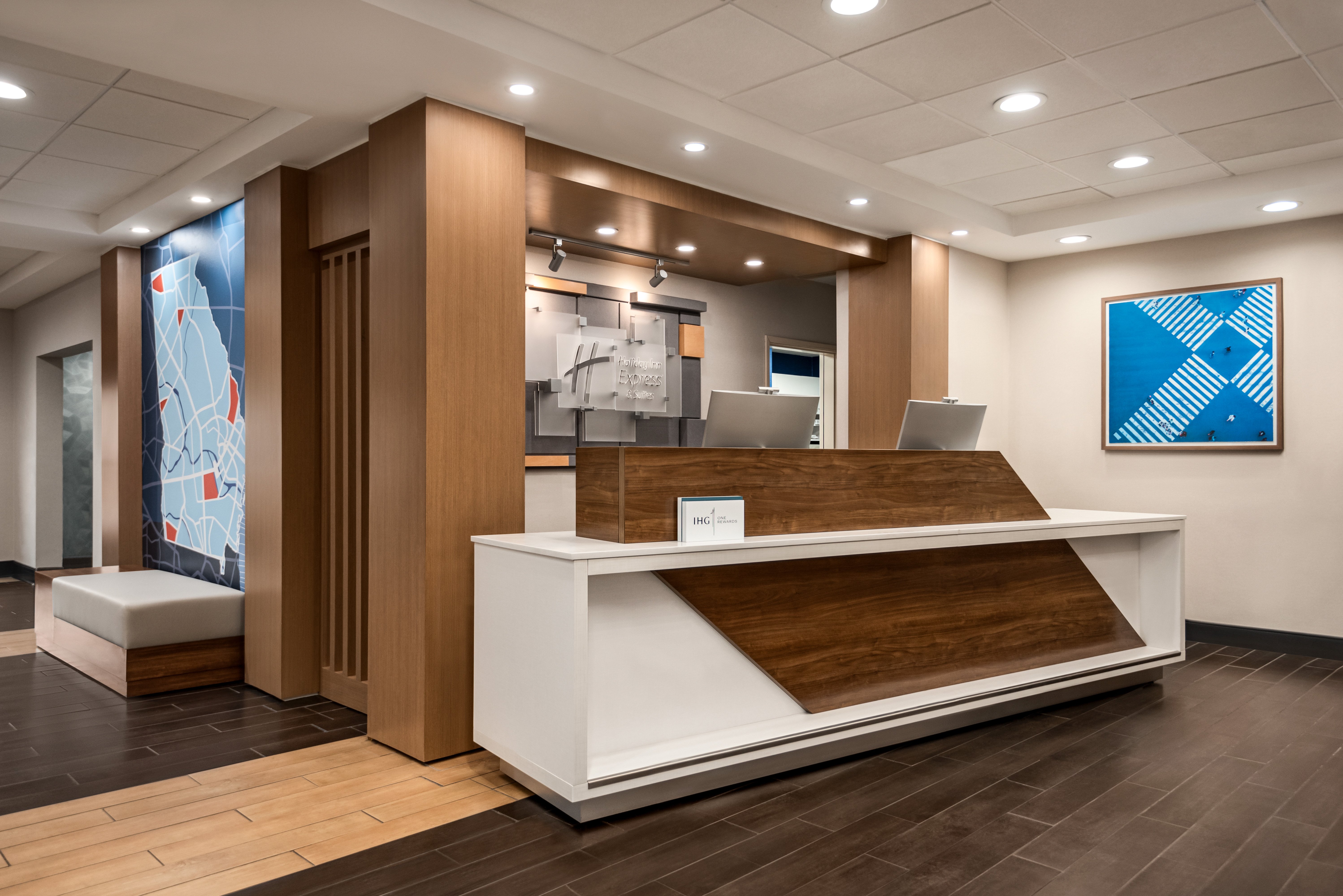 Holiday Inn Express Hotel Suites Mcdonough 4/31