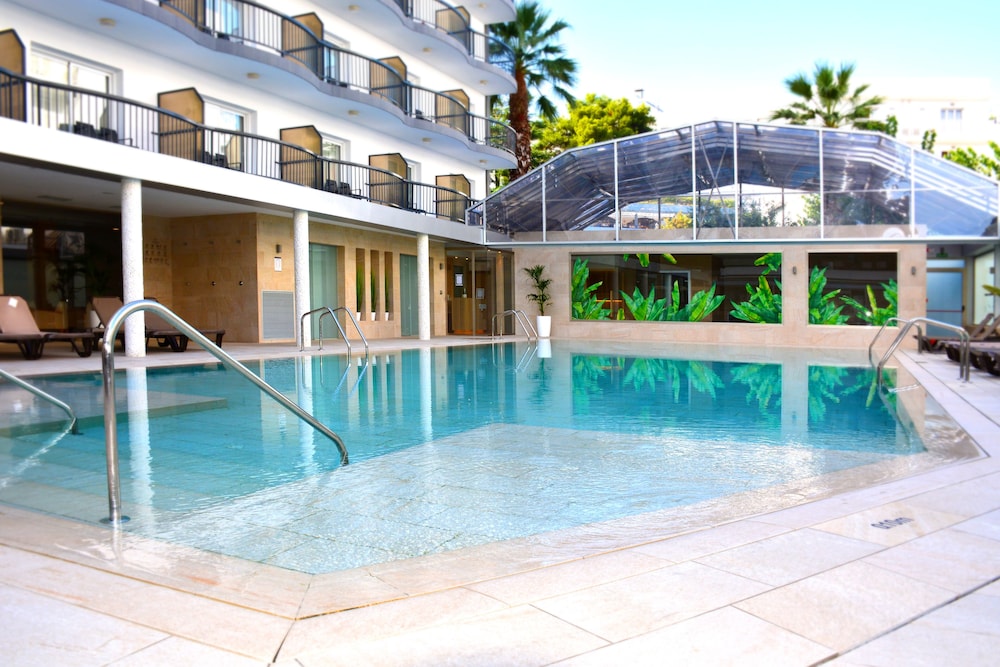 Helios Lloret de Mar in LLORET DE MAR