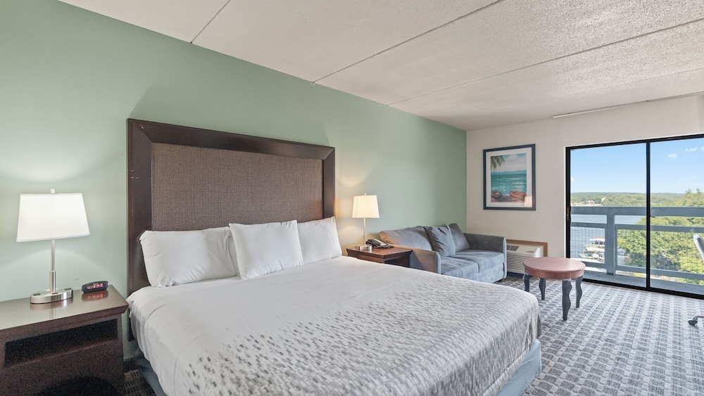 Inn at Grand Glaize 21/69