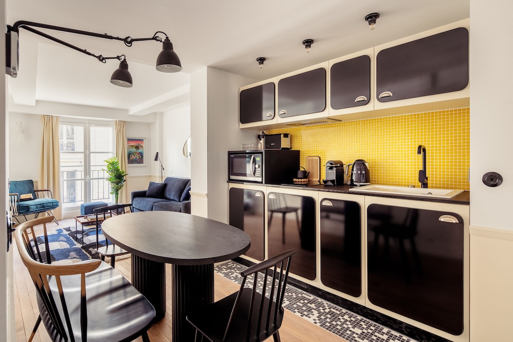 My Maison In Paris - Louvre 35/50