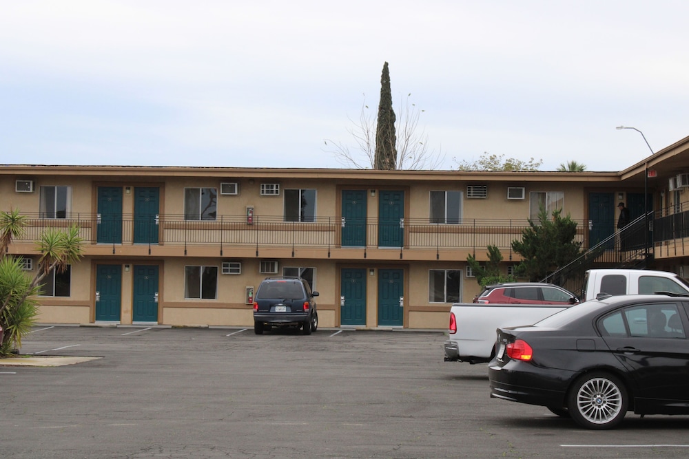 Motel6 Selma, CA 41/57