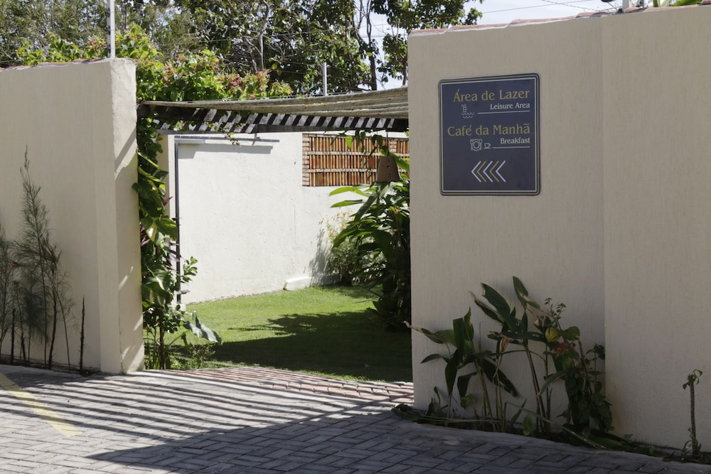 Villa Roma Beach Hotel 4/36