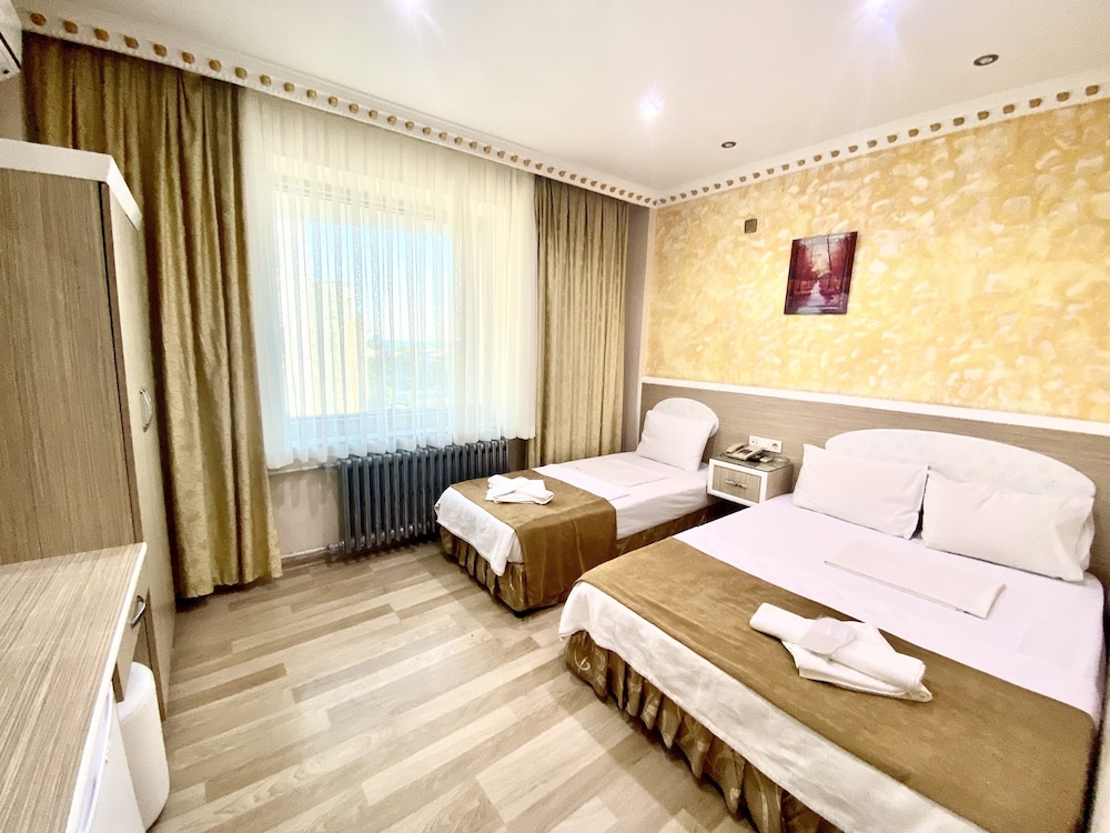 GRAND ORAL HOTEL 19/50