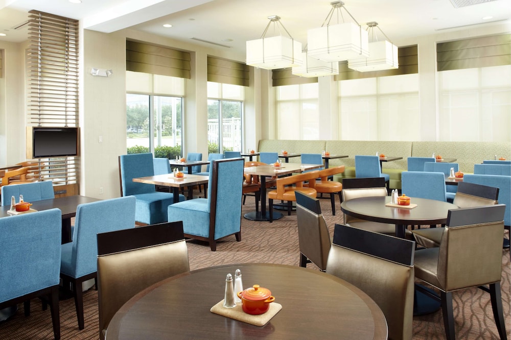 Hilton Garden Inn Dallas/Arlington 47/69