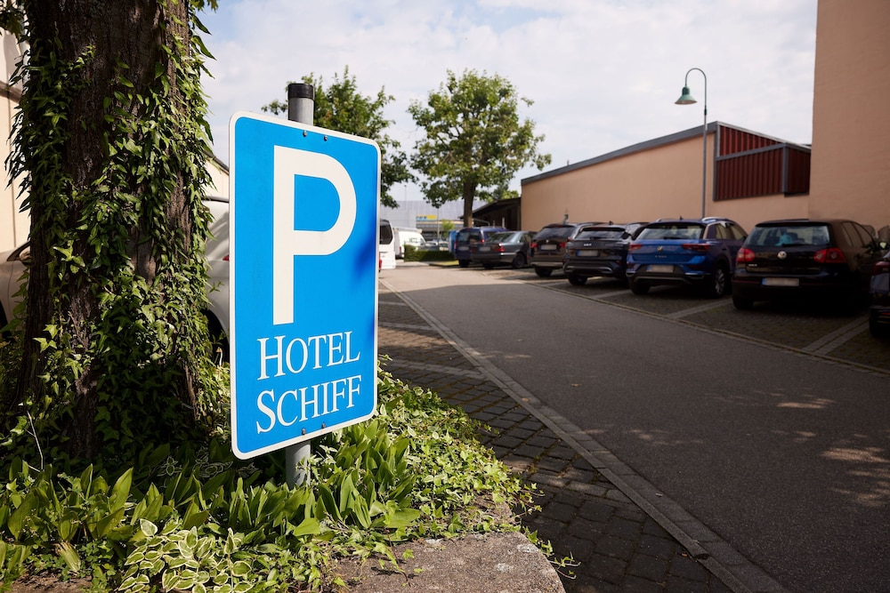 Hotel Zum Schiff 46/53