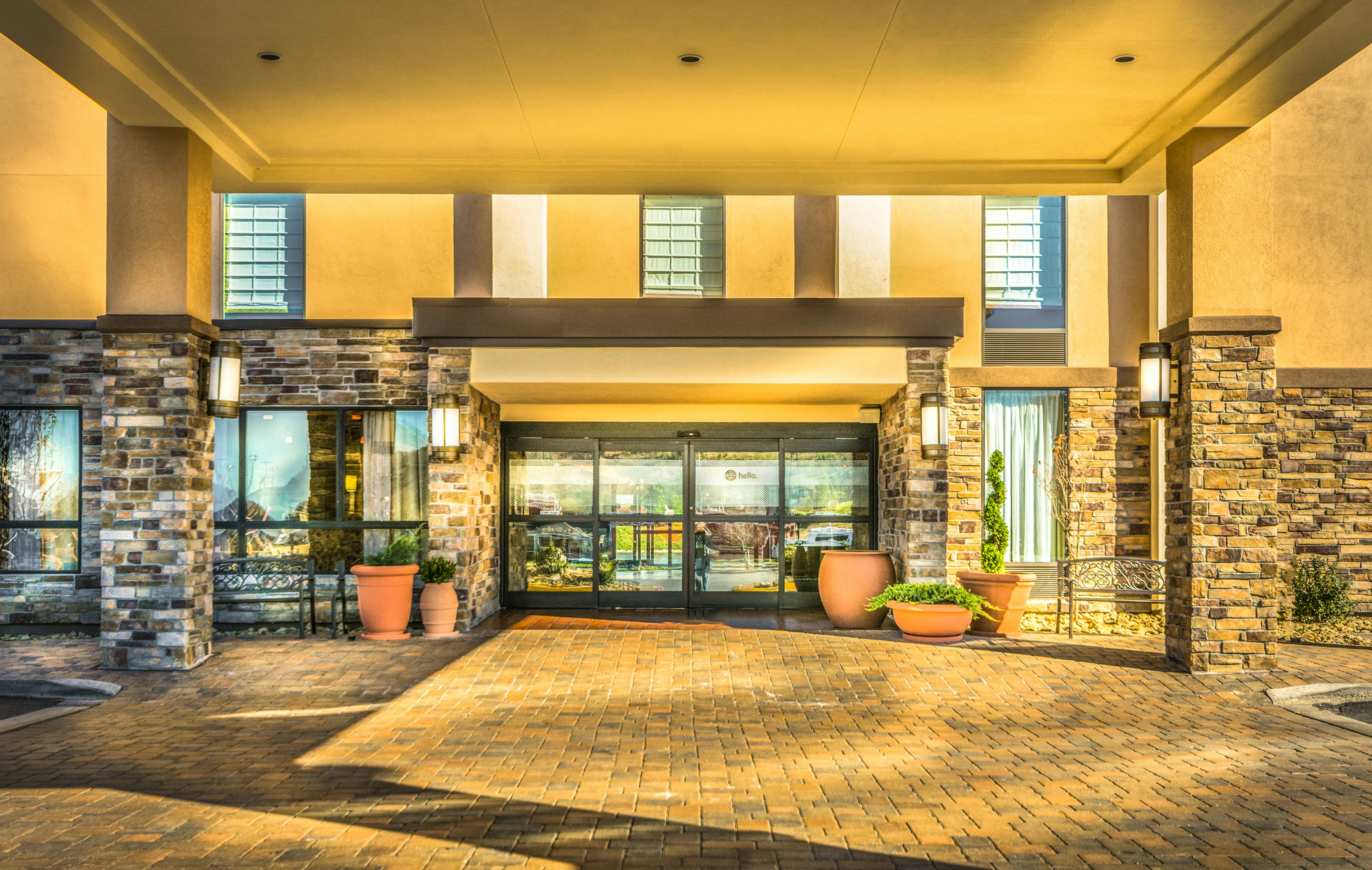 Hampton Inn Princeton, WV 3/50