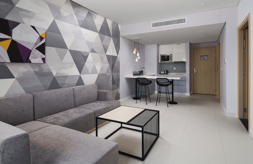 Studio M Muscat 26/43