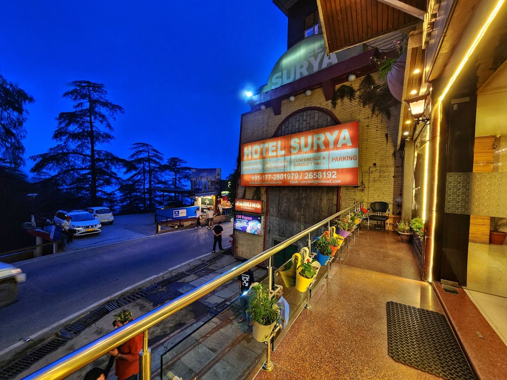 Hotel Surya 36/50