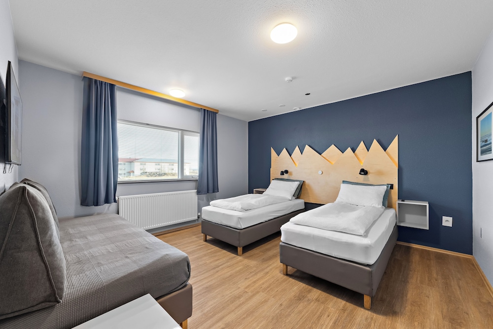 START HOSTEL 27/67