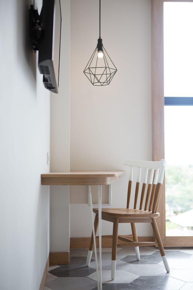 La Lucia Boutique Hotel by Prasanthi 40/48