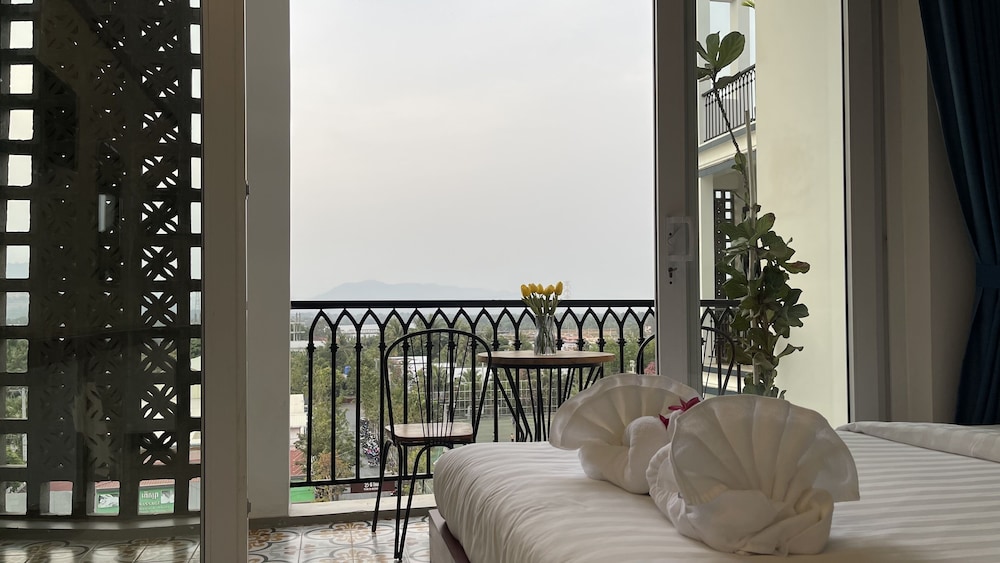 Kampot View Boutique Hotel 18/32