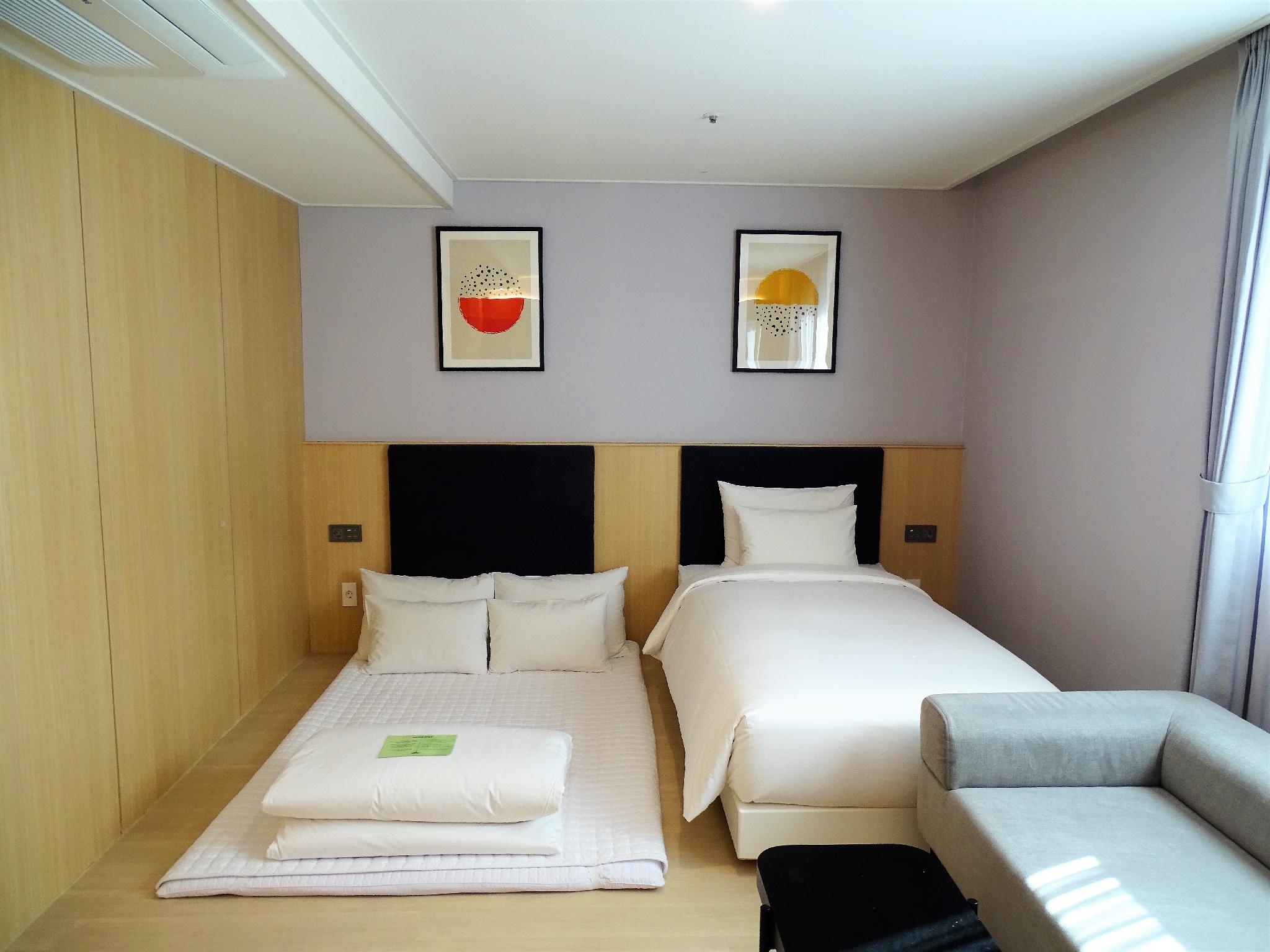 Family Room Korean Ondol