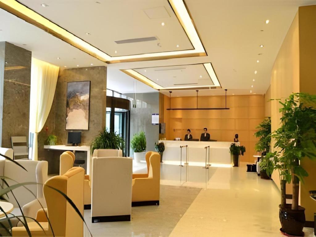 Jinjiang Metropolo Hotel (Qingdao Xinduxin Shuangshan Metro Station) 12/58